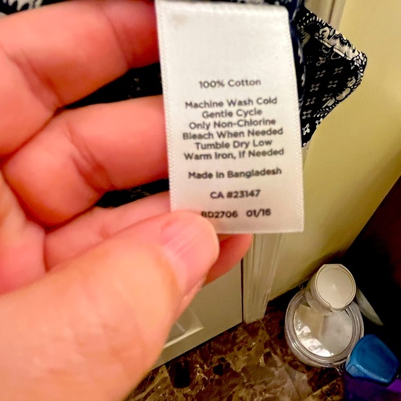 Talbots Top Women's XL Blue and White Boho Casual Sleeveless Blouse - Picture 6 of 6